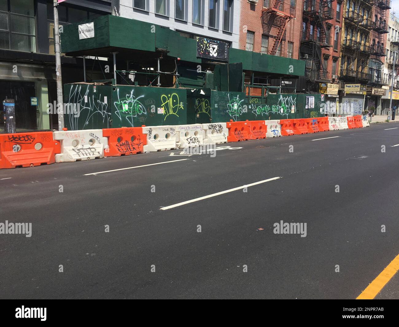 Photo by: STRF/STAR MAX/IPx 2020 7/20/20 New Yorkers contend with an ...