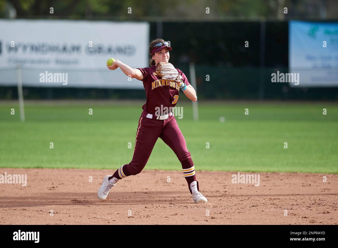 Minnesota Gophers MaKenna Partain (3) during practice before an NCCA