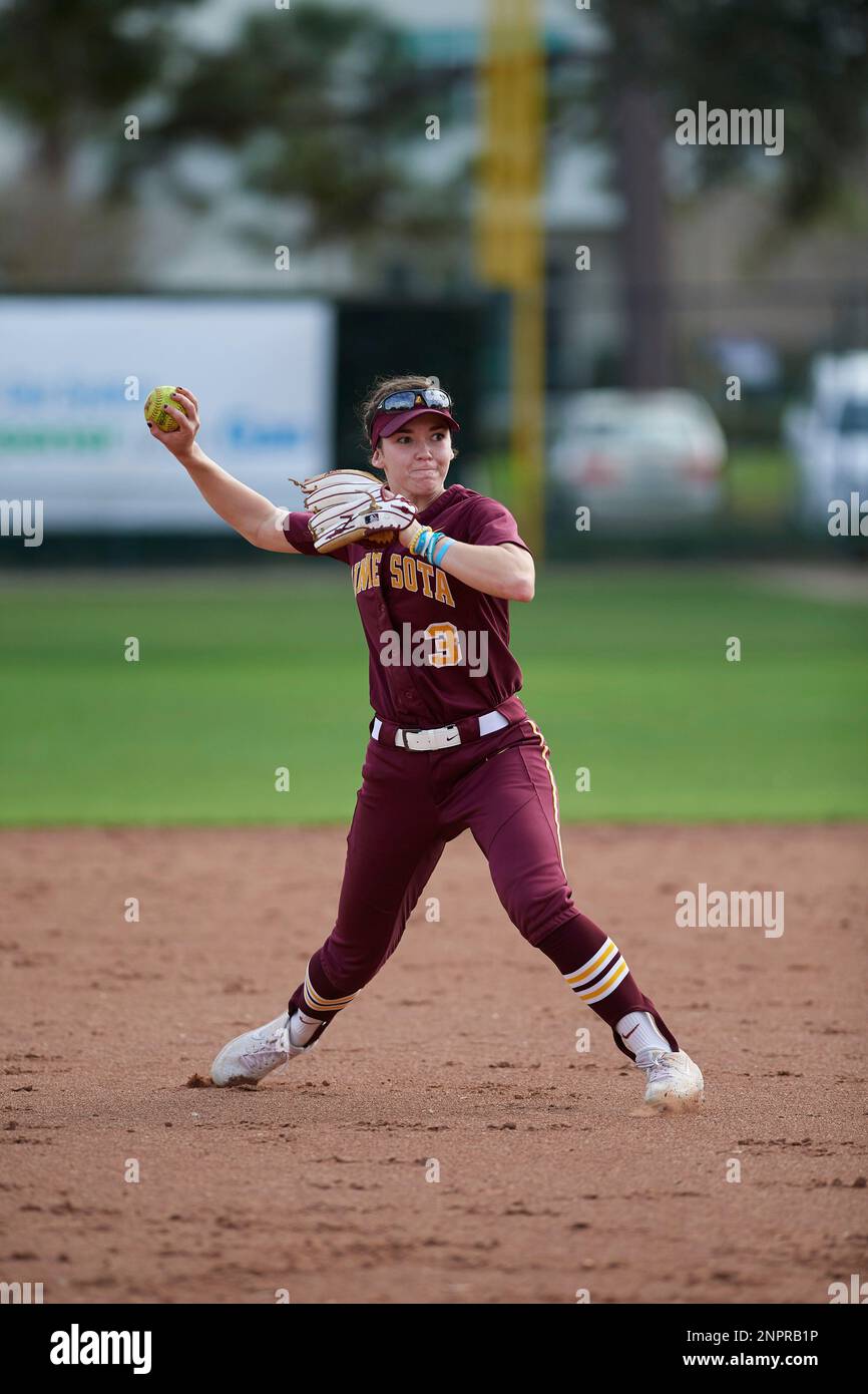 Minnesota Gophers MaKenna Partain (3) during practice before an NCCA