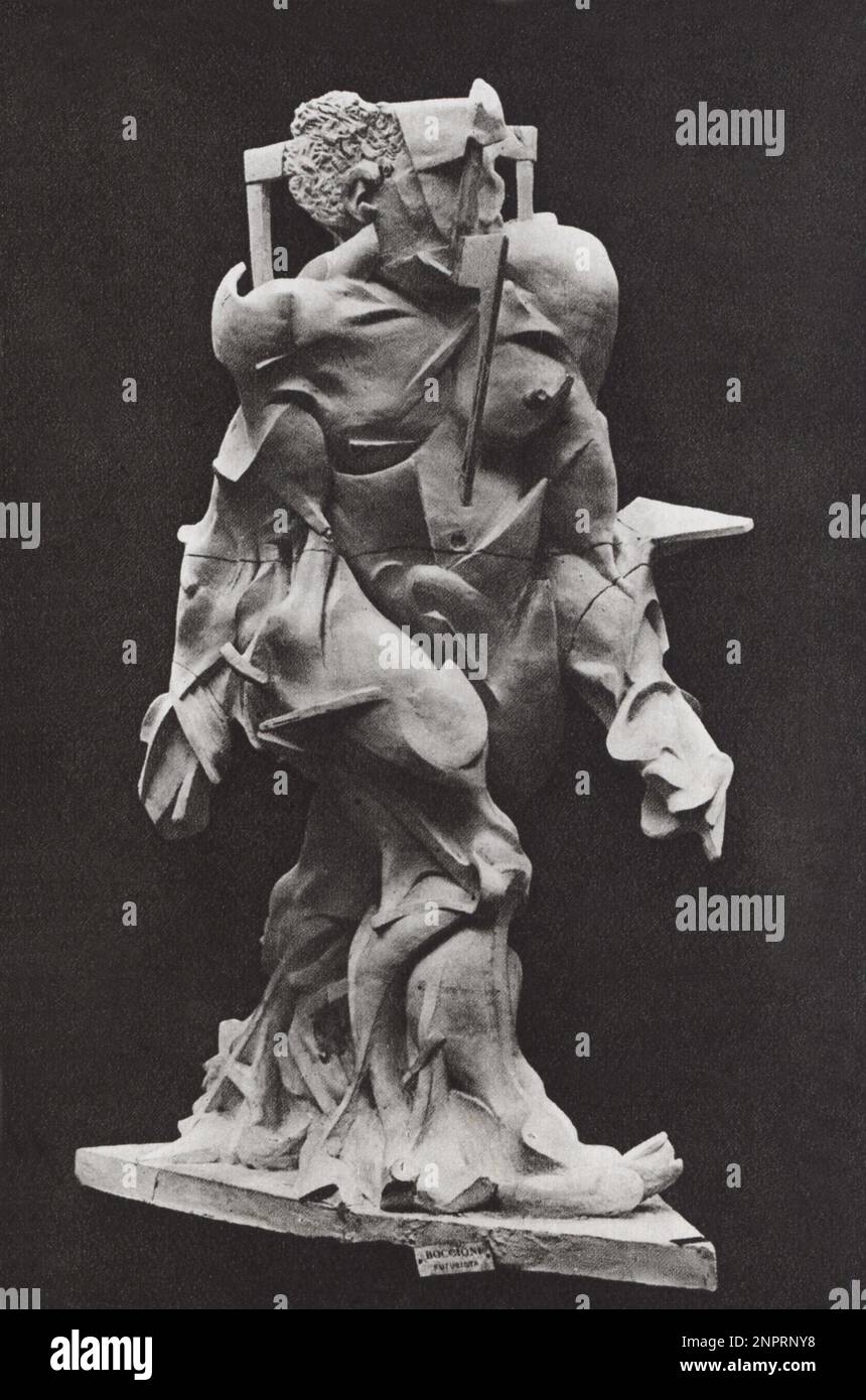 1912 : The statue MUSCOLI ( Muscles ) by italian futurist artist UMBERTO BOCCIONI ( 1882 - 1916 )  - SCULTORE - SCULTURA - PITTORE - PITTURA - VISUAL ARTS - ARTE - ARTI VISIVE - FUTURISMO - FUTURISTA - FUTURISM -  AVANGUARDIA - AVANGUARDE   ----  Archivio GBB Stock Photo