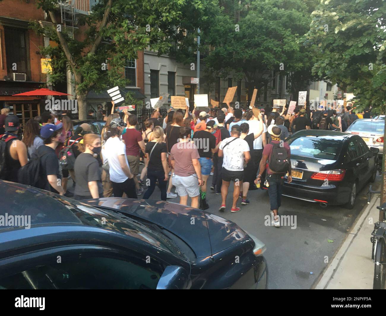 Manhattan Riot Photo by: zz/STRF/STAR MAX/IPx 2020 6/6/20 Atmosphere in Downtown ...