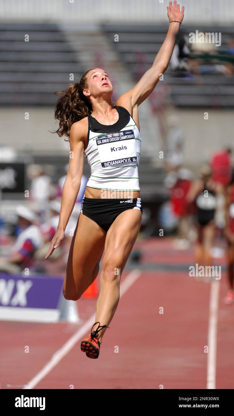 https://c8.alamy.com/comp/2NR30WX/ryann-krais-had-a-wind-aided-best-of-18-2-12-555m-in-the-junior-heptathlon-long-jump-for-715-points-in-the-usa-track-field-championships-at-carroll-stadium-in-indianapolis-ind-on-thursday-june-21-2007-krais-finished-second-with-5377-points-kirby-lee-via-ap-2NR30WX.jpg