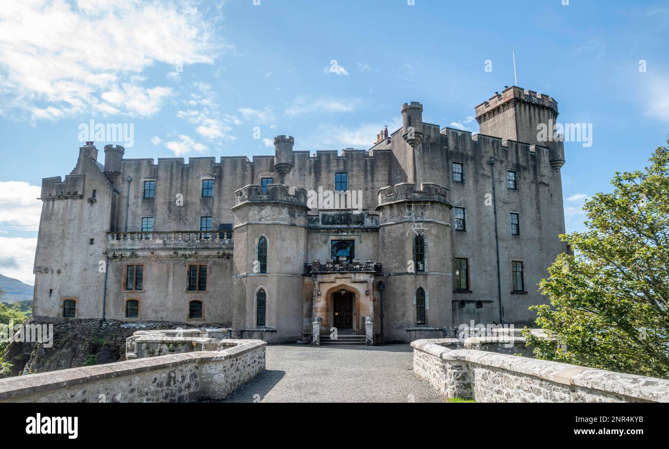 Castle, Dunvegan Castle, ancestral seat Clan McLeod, Inner Hebrides, Isle of Skye, Duirinish, Scotland, Scotland, United Kingdom, Europe Stock Photo