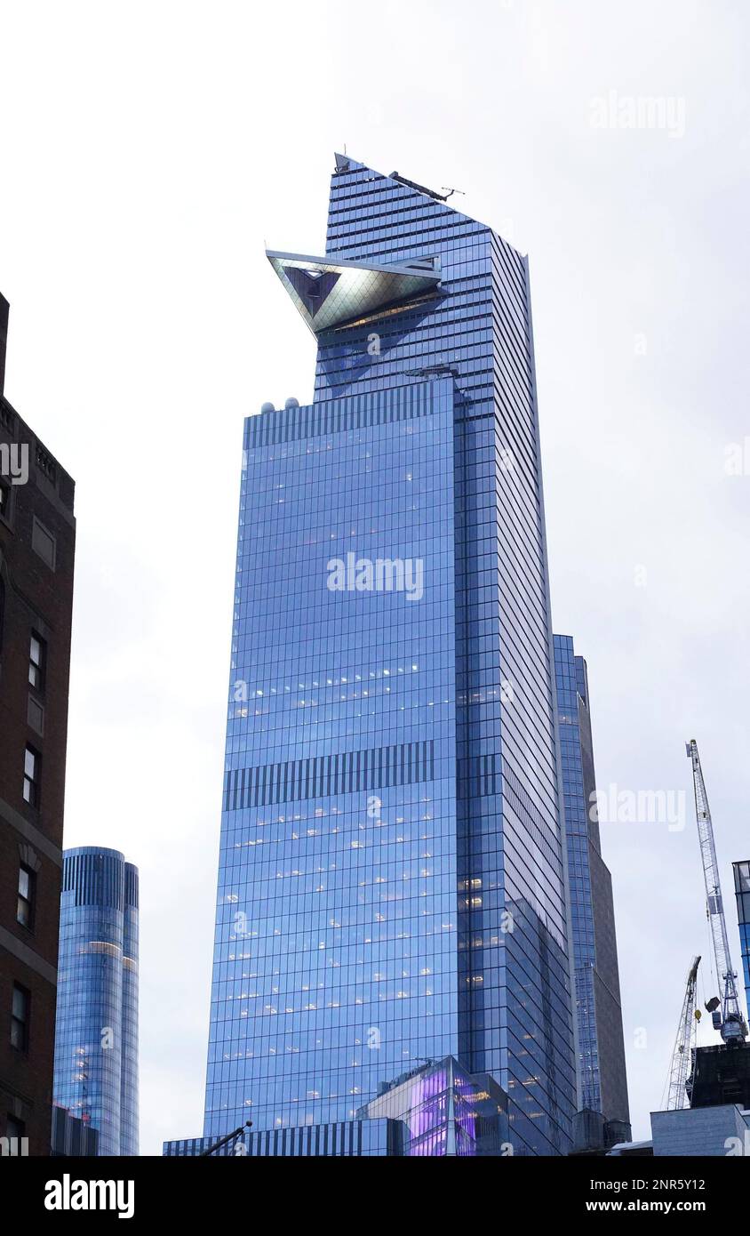 Photo by: zz/John Nacion/STAR MAX/IPx 2020 3/10/20 The Edge Observation ...