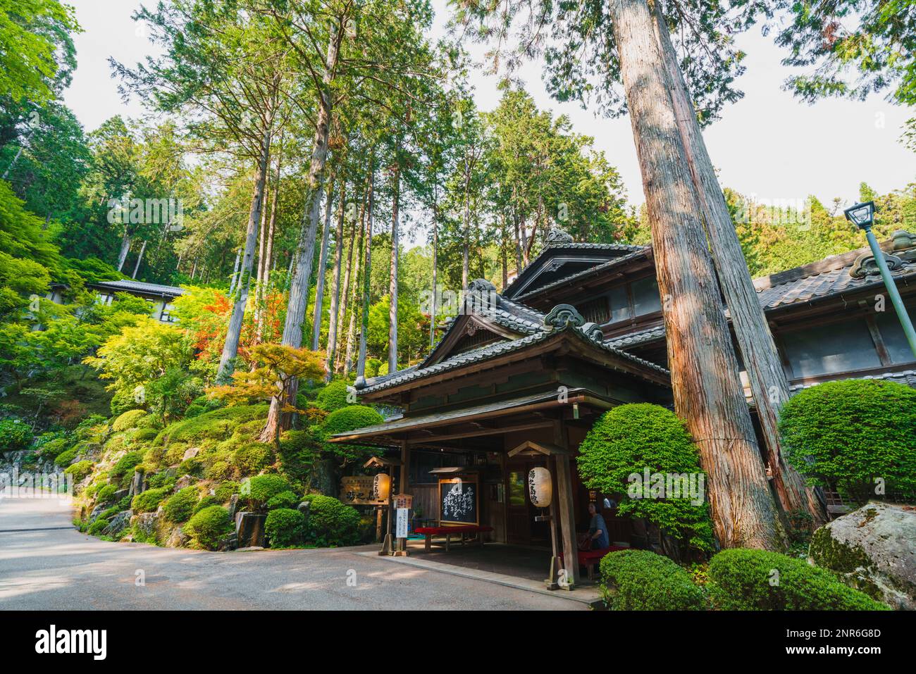 Yunoshimakan, a traditional ryokan inn located in the mountains above Gero Onsen. The 3-story wooden building dates back to 1931. Stock Photo