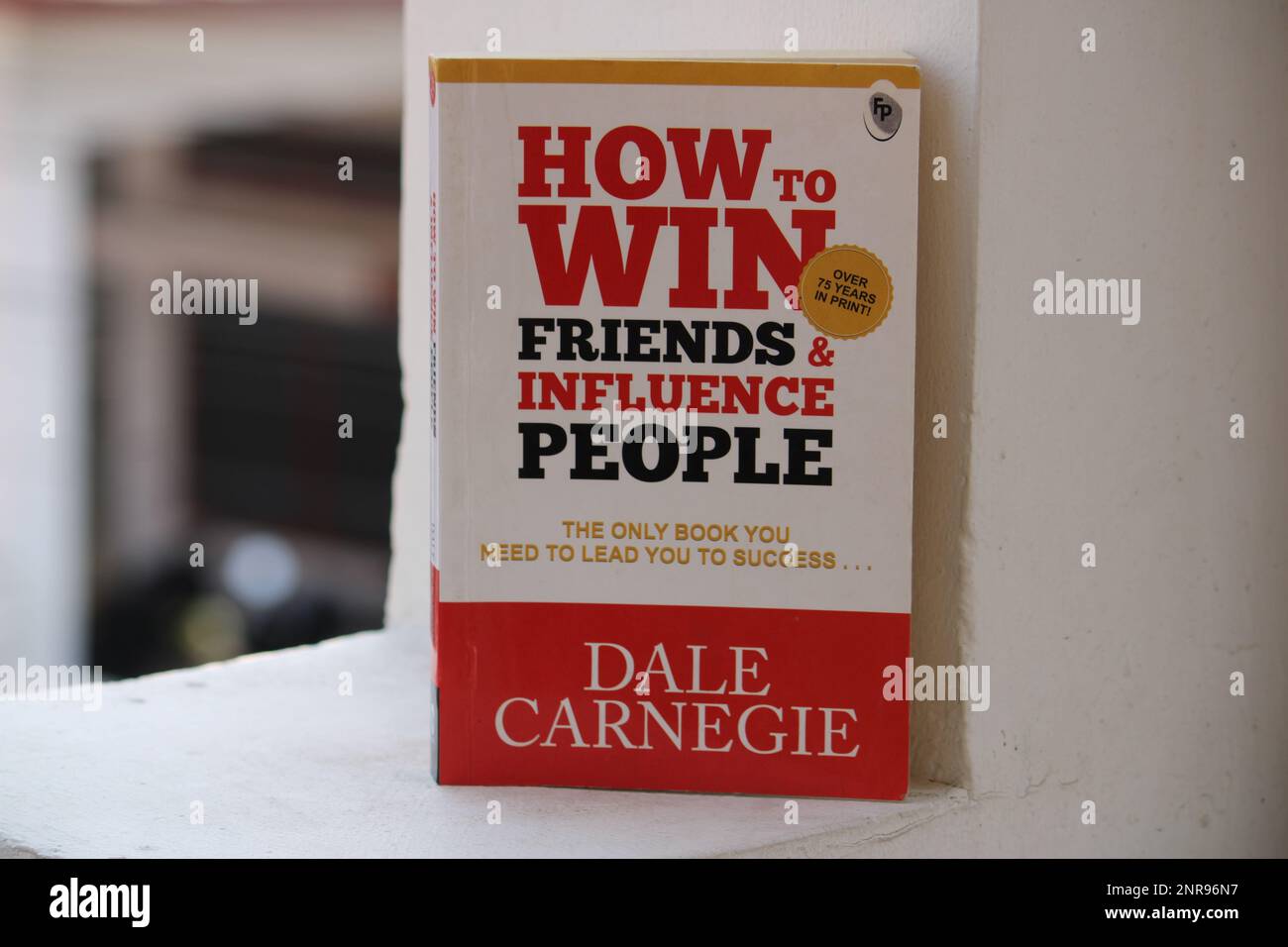 How to win friends and influence people by Dale Carnegie Stock Photo