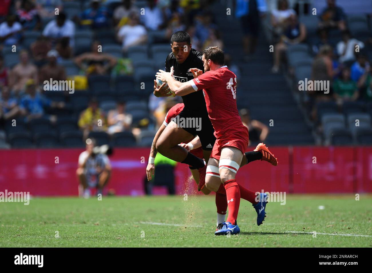 PARRAMATTA, NSW - FEBRUARY 01: Salesi Rayasi of New Zealand tries to ...