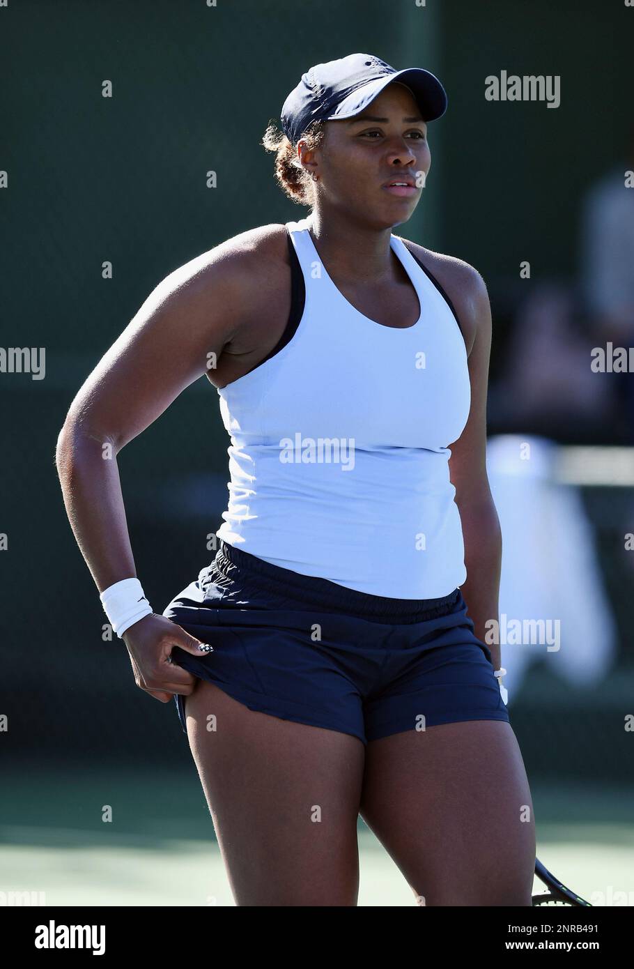 NEWPORT BEACH, CA - JANUARY 29: WTA tennis player Taylor Townsend (USA) on  the court in a match during the Oracle Challenger Series played on January  29, 2020 at the Newport Beach