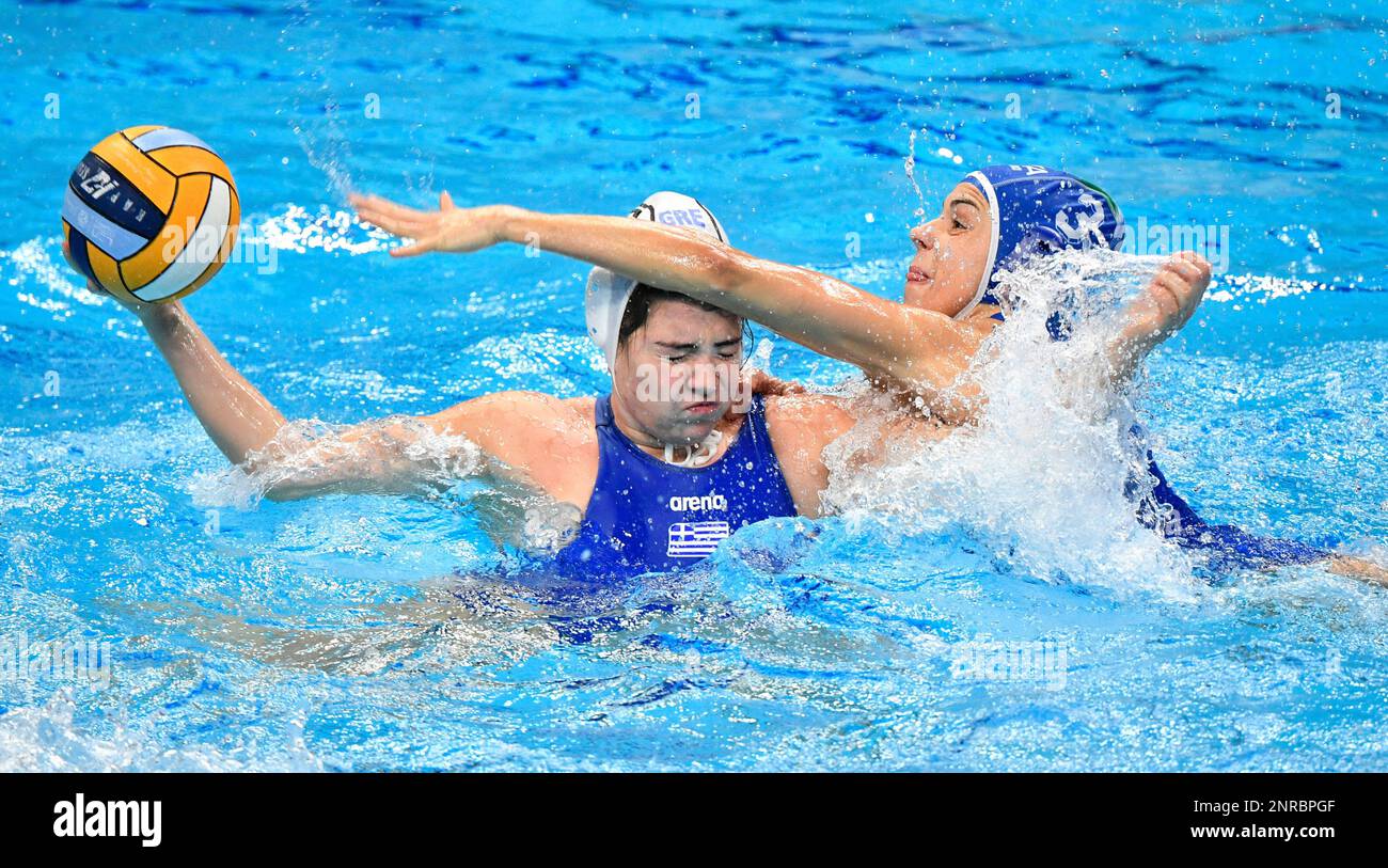 Maria Miriokefalitaki, left, of Greece and Arianna Garibotti of Italy