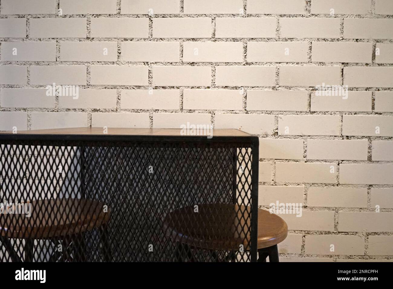 Close up Painted White brick wall texture and backdrop Stock Photo - Alamy