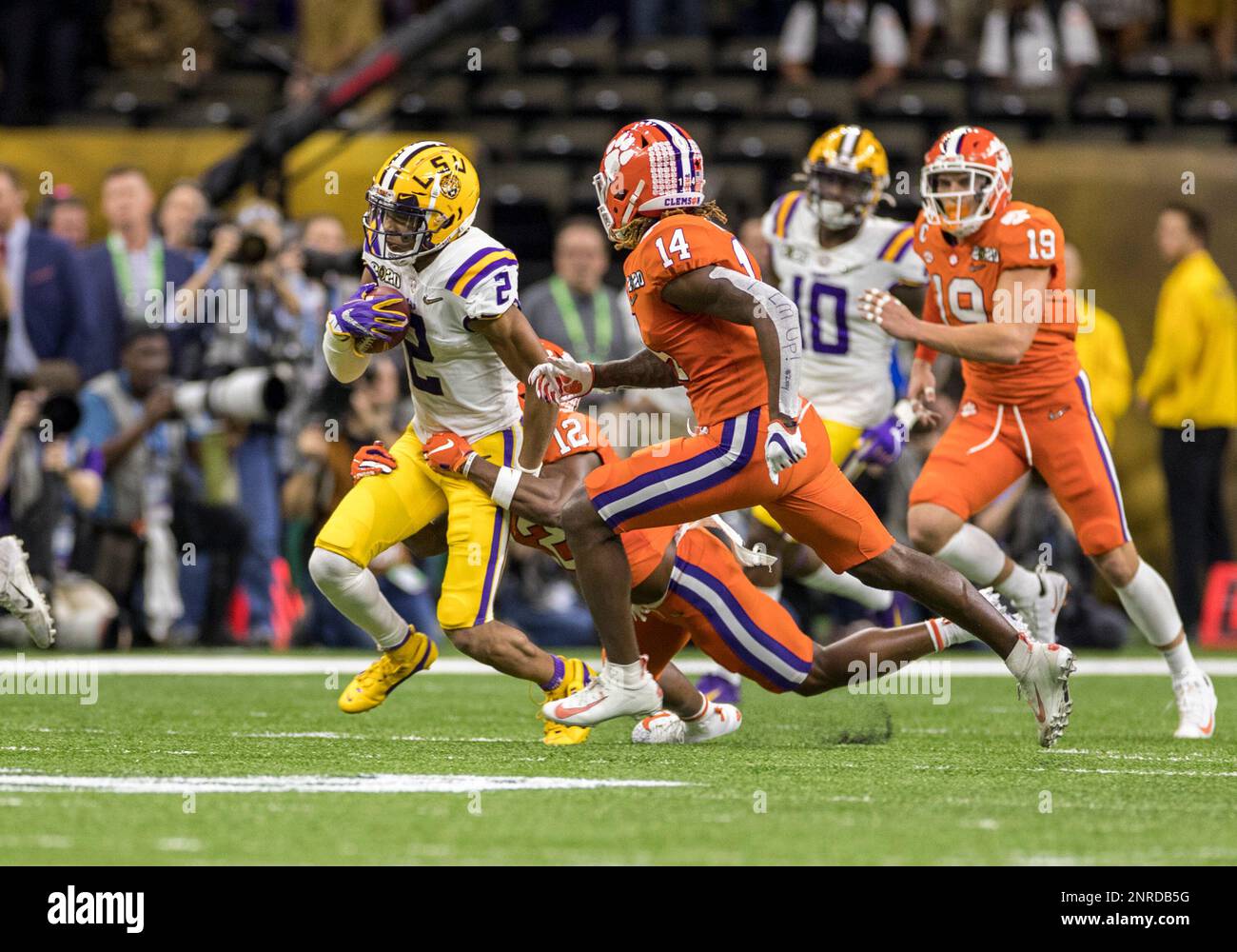 January 13, 2020 LSU wide receiver Justin Jefferson (2) runs with the
