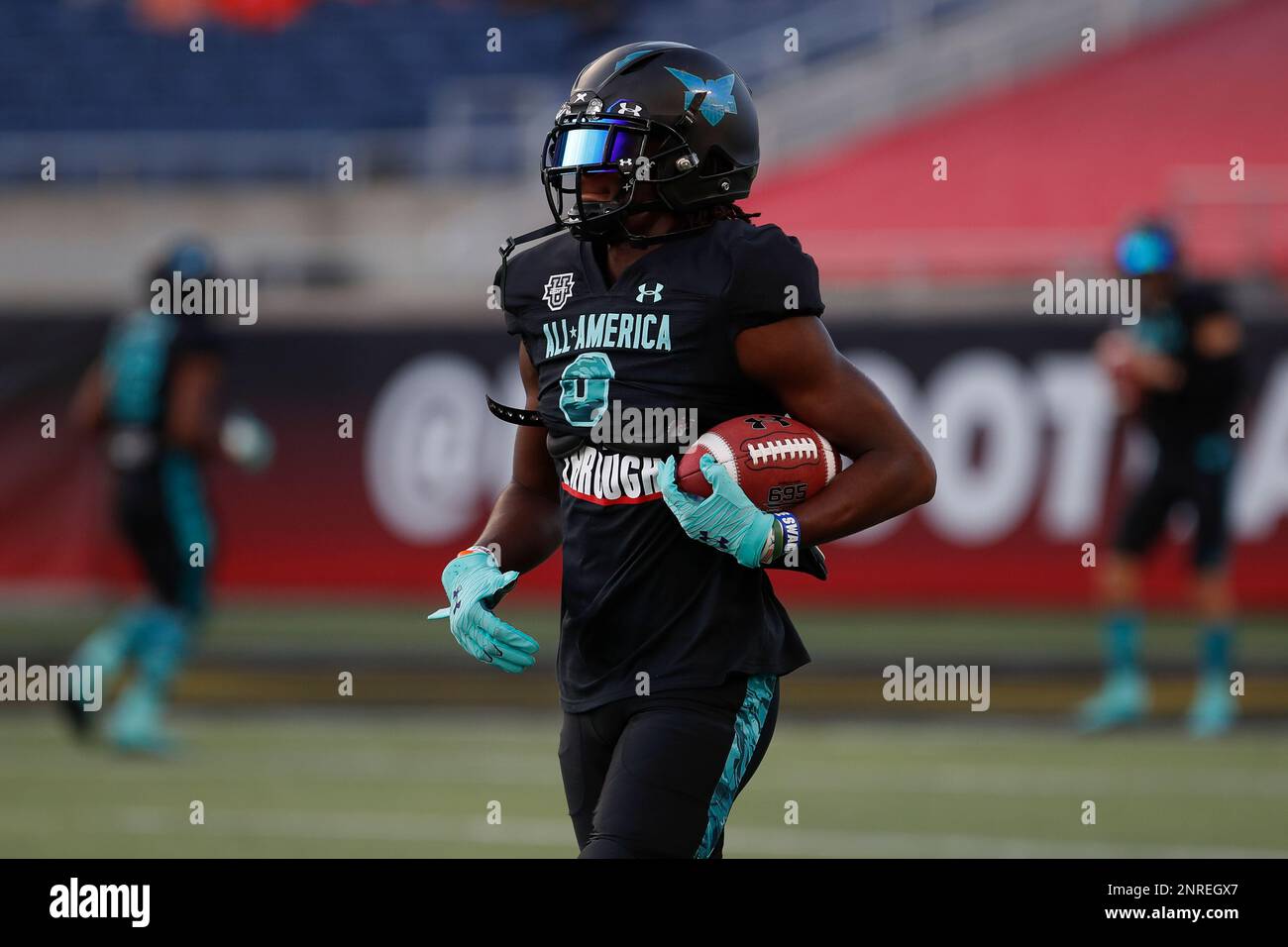 ORLANDO, FL - JANUARY 02: Team Pressure wide receiver Jaquavion Fraziars  (6) during the 2020 Under Armour All-America Game on January 02, 2020 at  Camping World Stadium in Orlando, FL. (Photo by