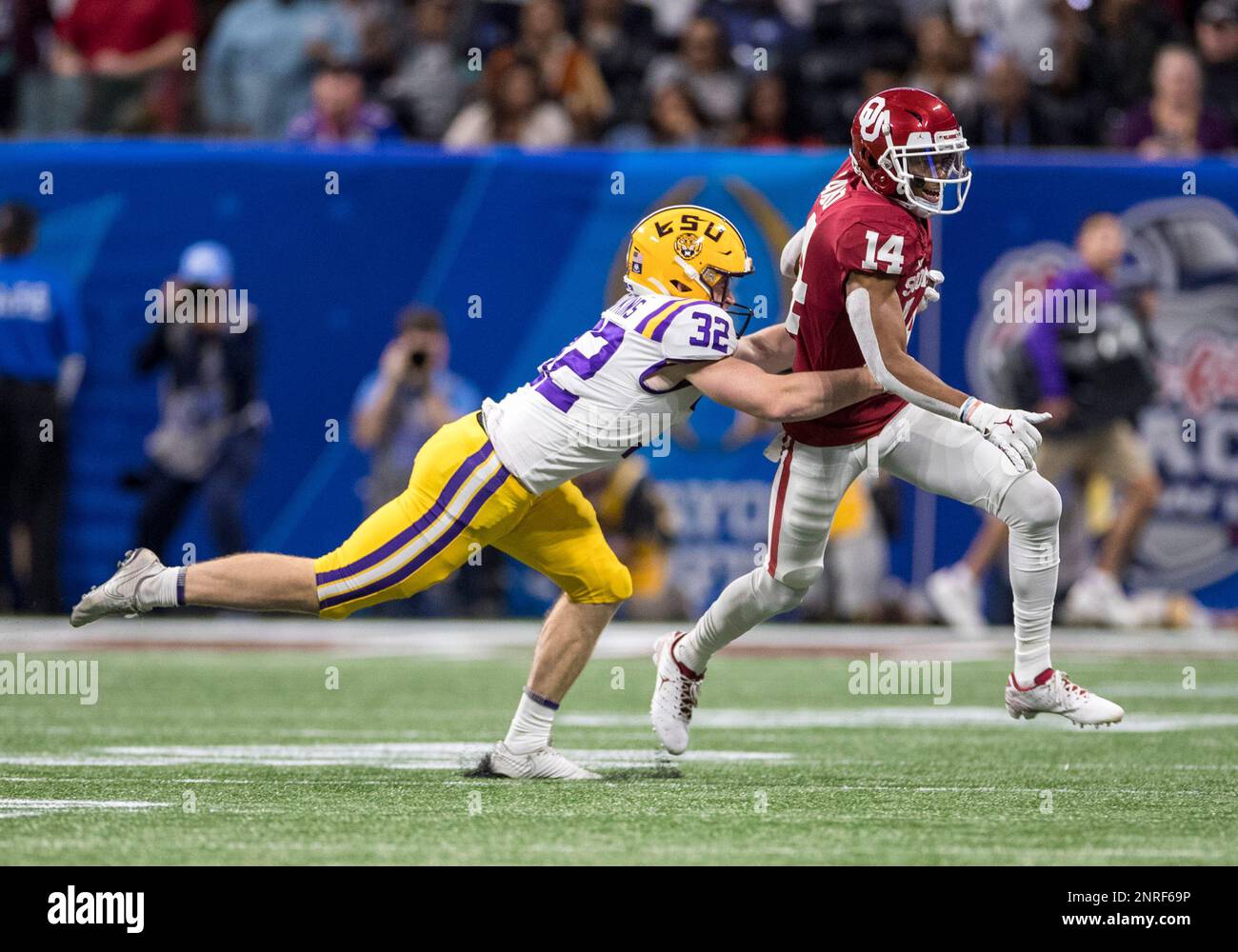 December 28, 2019: LSU wide receiver Justin Jefferson (2) during NCAA  Football game action between the Oklahoma Sooners and the LSU Tigers at  Mercedes-Benz Stadium in Atlanta, Georgia. LSU defeated Oklahoma 63-28.