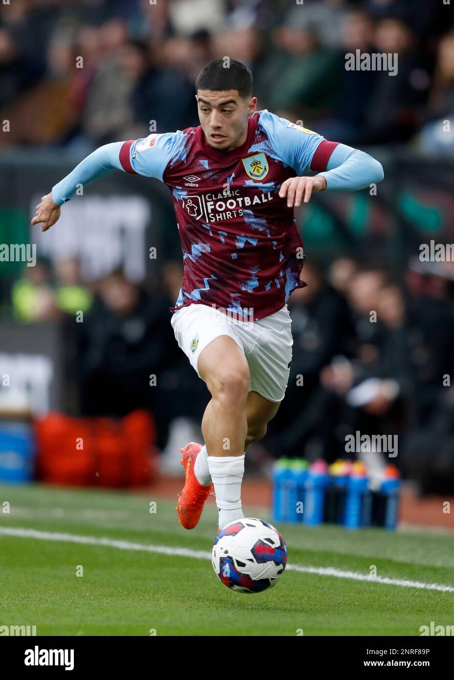 EFL Championship Burnley Home Jersey Shirt 2022-23 for Men