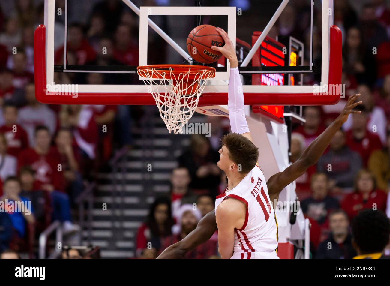 December 21, 2019 Wisconsin Badgers forward Micah Potter 11 scores on