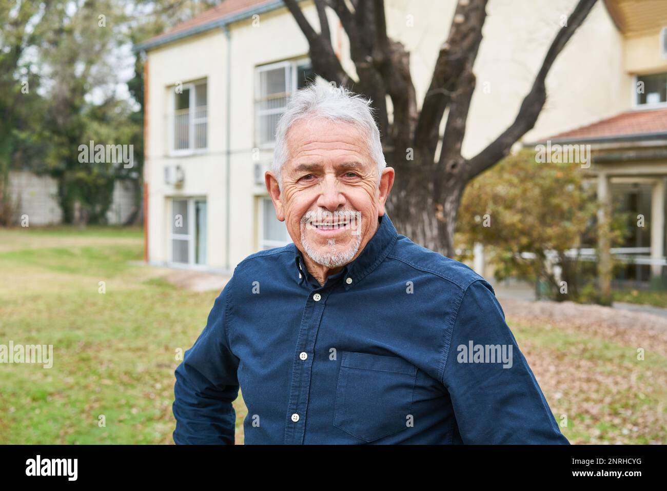 Portrait happy older man looking hi-res stock photography and images ...