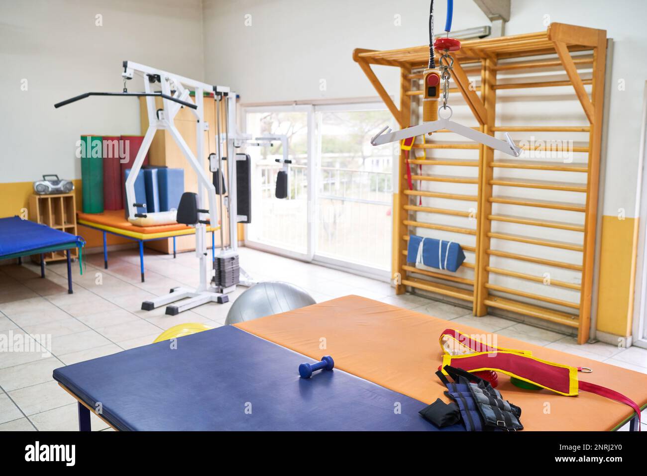Exercising room hi-res stock photography and images - Alamy
