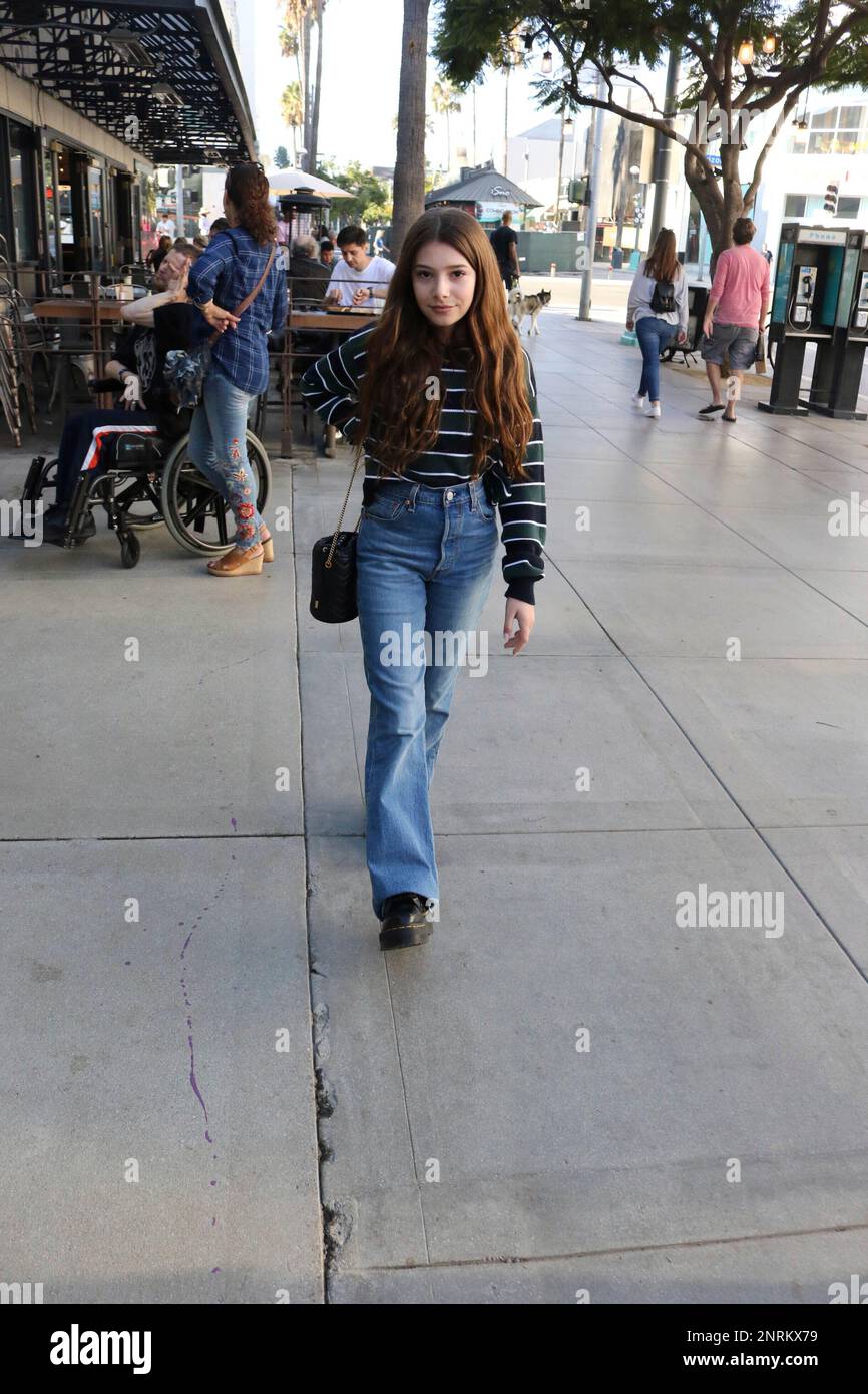 Photo by Wil R/STAR MAX/IPx 2019 11/16/19 Makenzie Moss is seen in Los