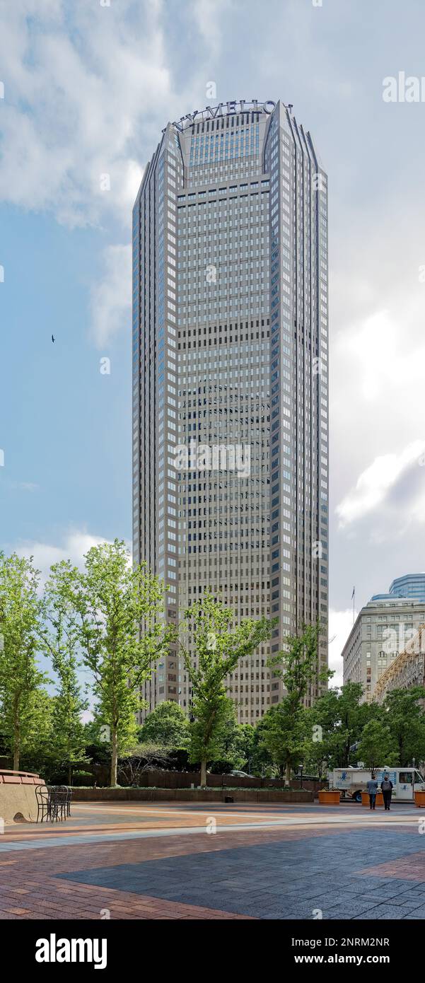 Mellon bank pittsburgh hi-res stock photography and images - Alamy