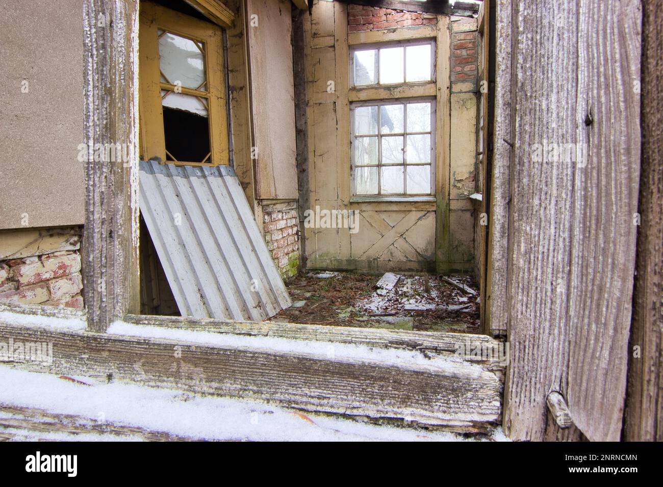 Decayed Areas Abandoned place residential house: Bright entrance area with two ...