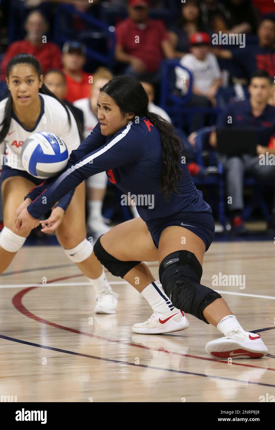 TUCSON, AZ OCTOBER 25 Arizona Wildcats libero/defensive specialist Emi Pua'a (33) hits the