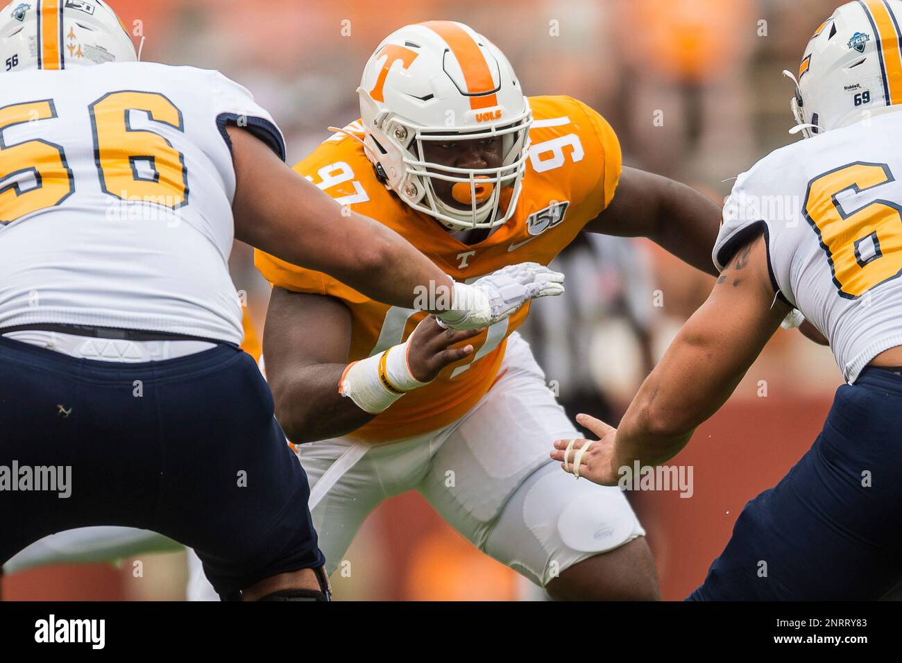 KNOXVILLE, TN SEPTEMBER 14 Tennessee Volunteers defensive lineman