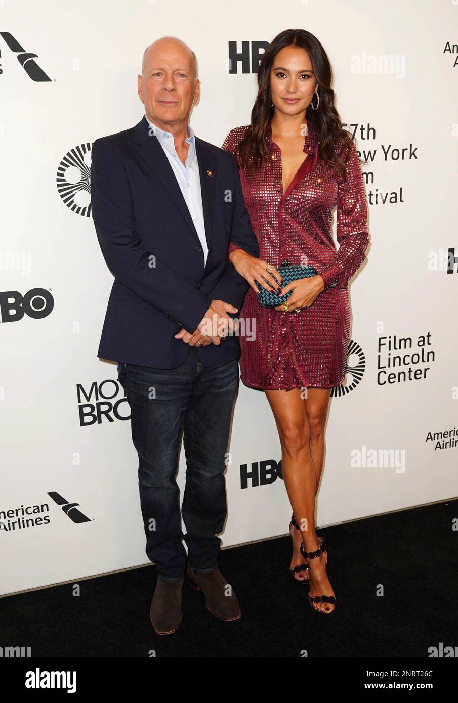 Photo by: zz/John Nacion/STAR MAX/IPx 2019 10/11/19 Bruce Willis and