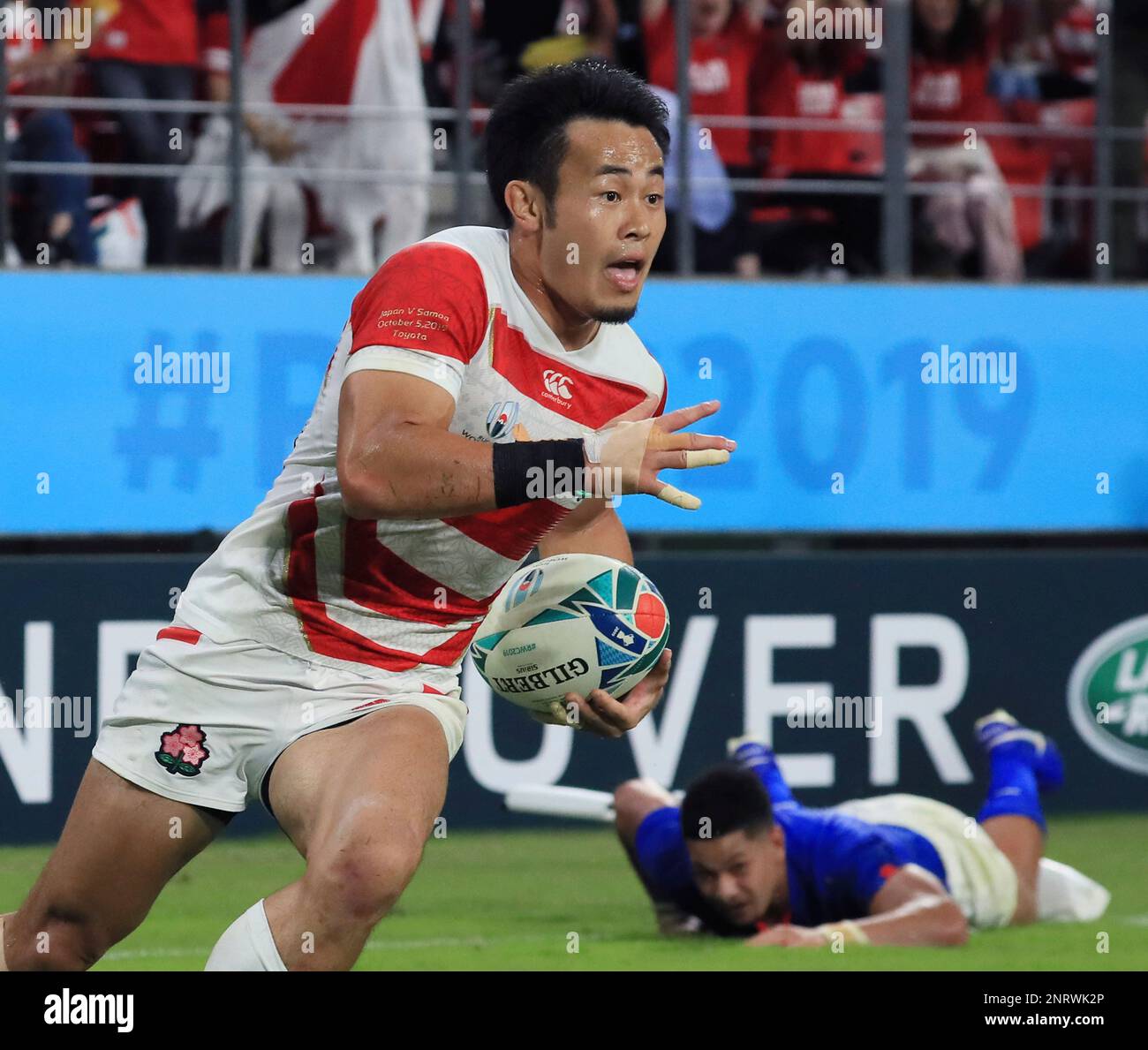 Kenki Fukuoka of Japan tries in the second half of the Rugby World Cup Pool  A match against Samoa at Toyota Stadium in Toyota City, Aichi Prefecture on  October 5, 2019. Japan