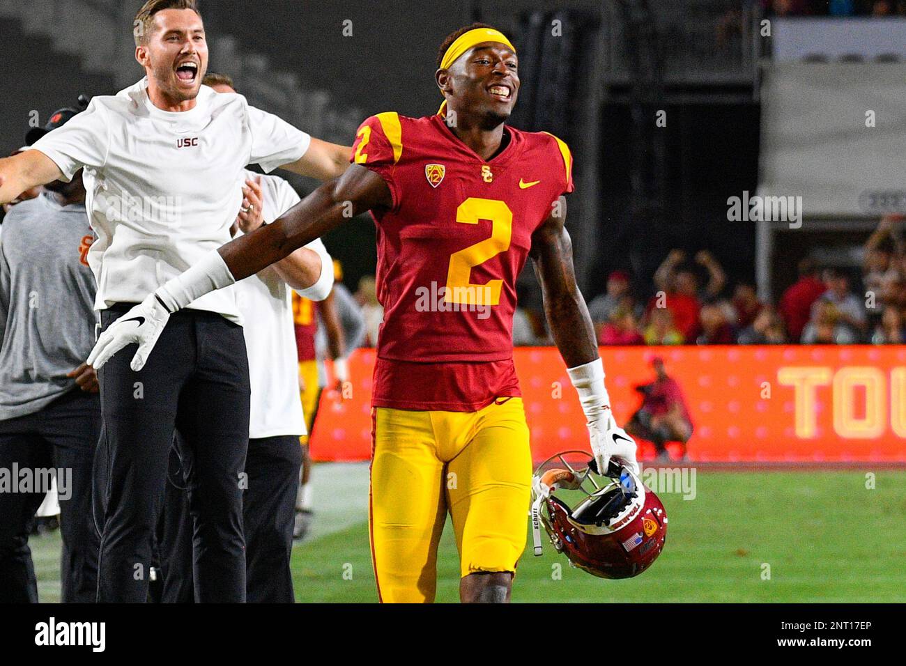 LOS ANGELES, CA - SEPTEMBER 07: USC (2) Devon Williams (WR) celebrates ...
