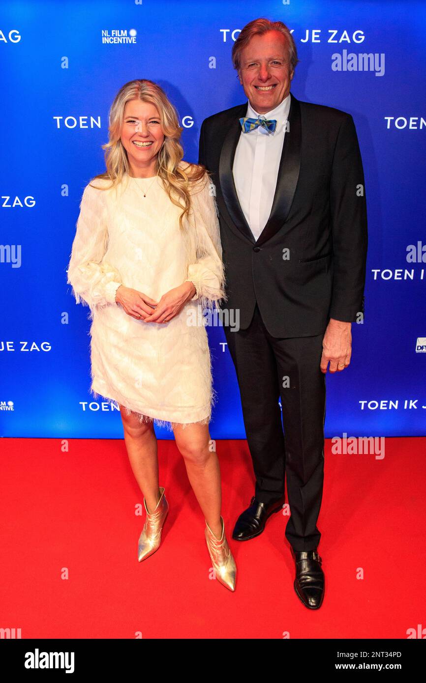 AMSTERDAM - Sandra and Pieter Ysbrandy on the red carpet during the  premiere of Toen Ik Je Zag. The film is based on the book by Isa Hoes about  her life with