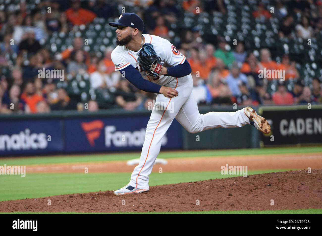 2019 Mexico Series - Game-Used Jersey - Roberto Osuna, Houston Astros at Los  Angeles Angels - 5/4/19