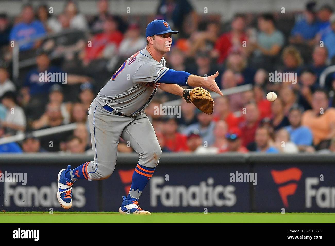 ATLANTA, GA - JULY 13: New York Mets first baseman Pete Alonso (20