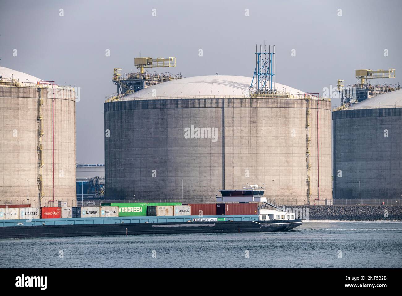 LNG import terminal Tanks for liquid natural gas in the seaport of ...