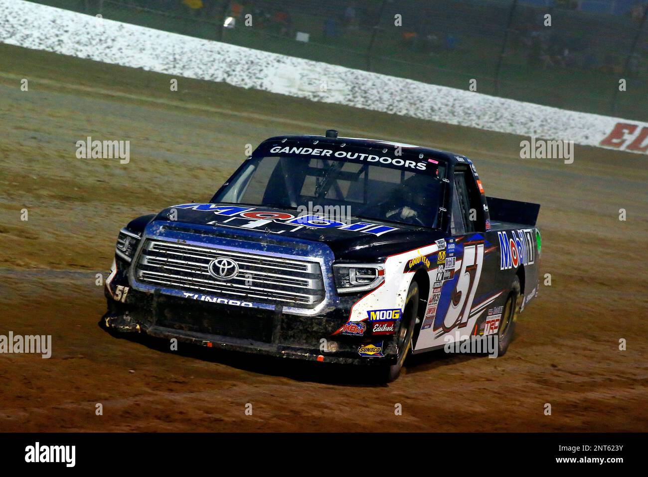 #51: Christian Eckes, Kyle Busch Motorsports, Toyota Tundra Mobil 1