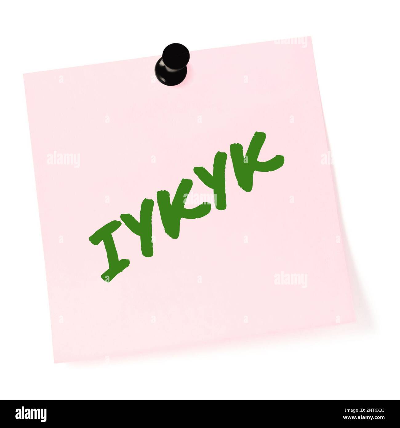 If you know, you know acronym IYKYK macro closeup, green marker text,  Tiktok jokes concept, isolated pink adhesive post-it note, black pushpin  Stock Photo - Alamy