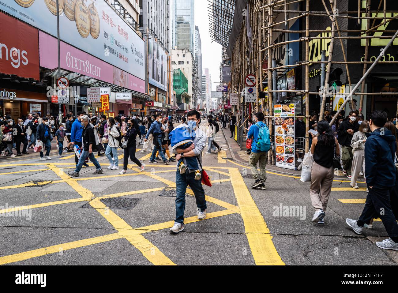 Hong Kong  Kowloon and Hong Kong island. A busy crossing. All Pictures Neville Marriner Leica Q2 Stock Photo