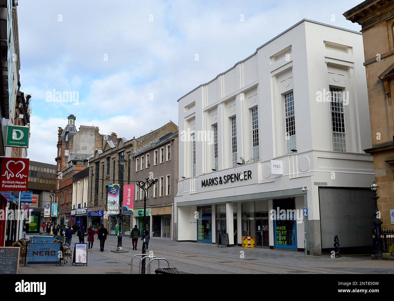 DUNDEE, SCOTLAND - 26 FEBRUARY 2023: One of very few art deco buildings ...