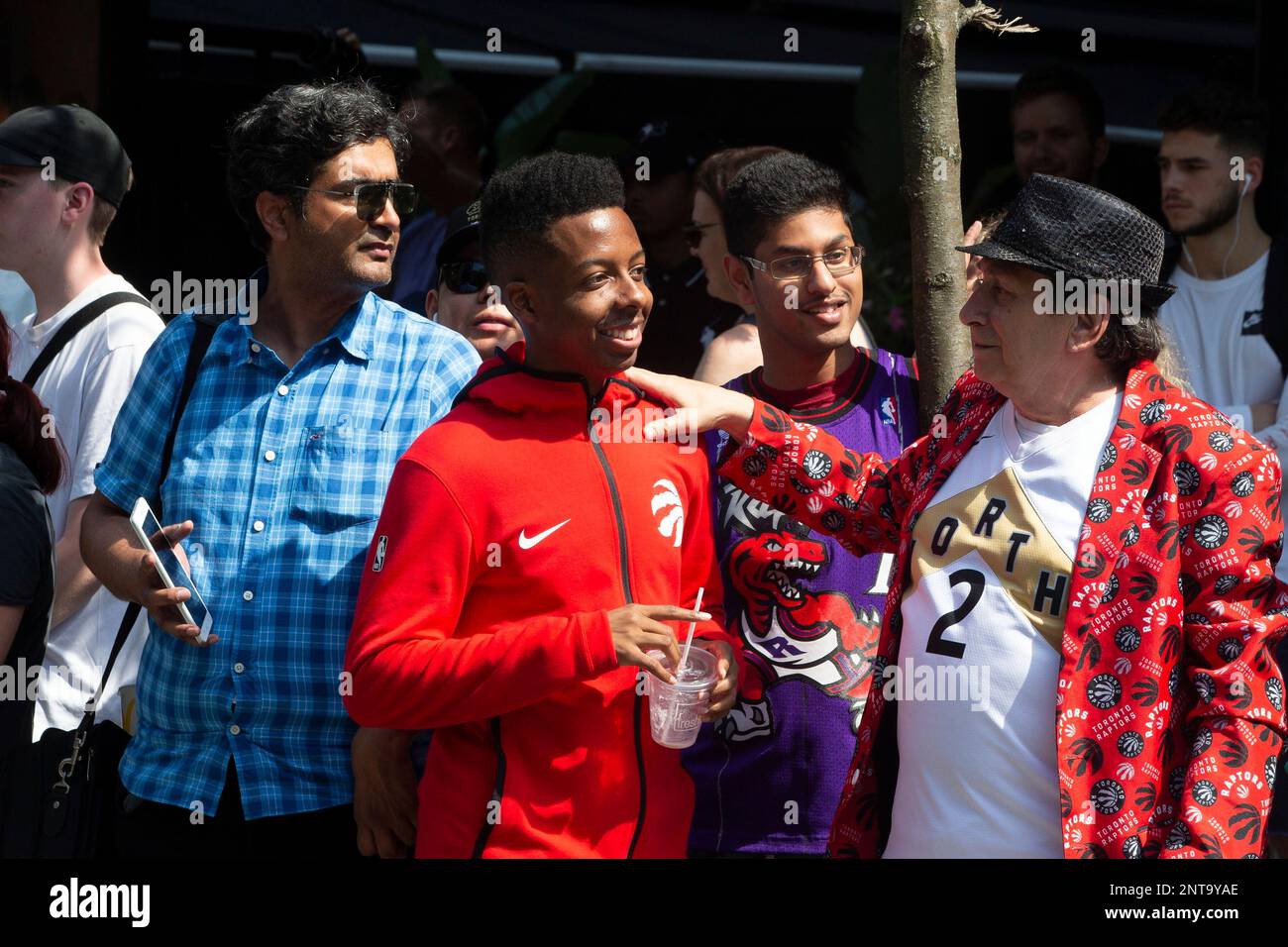 Hazelton hotel store kawhi