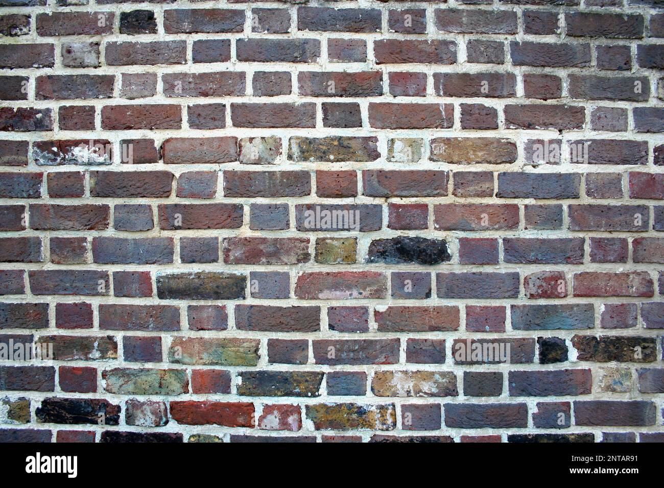Full frame close up on a red brown brick wall Stock Photo - Alamy