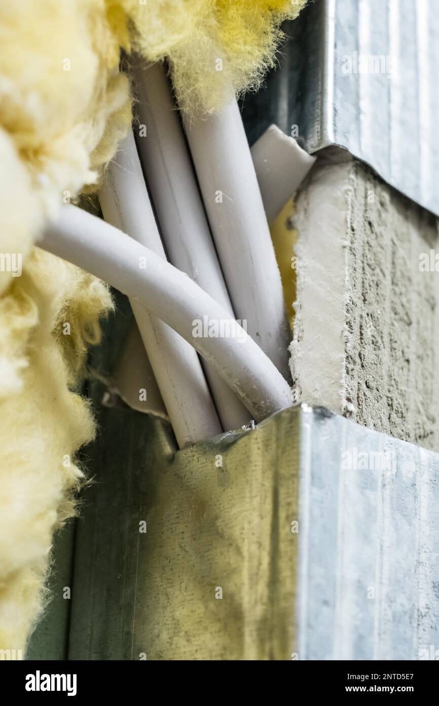 Cable routing hires stock photography and images Alamy