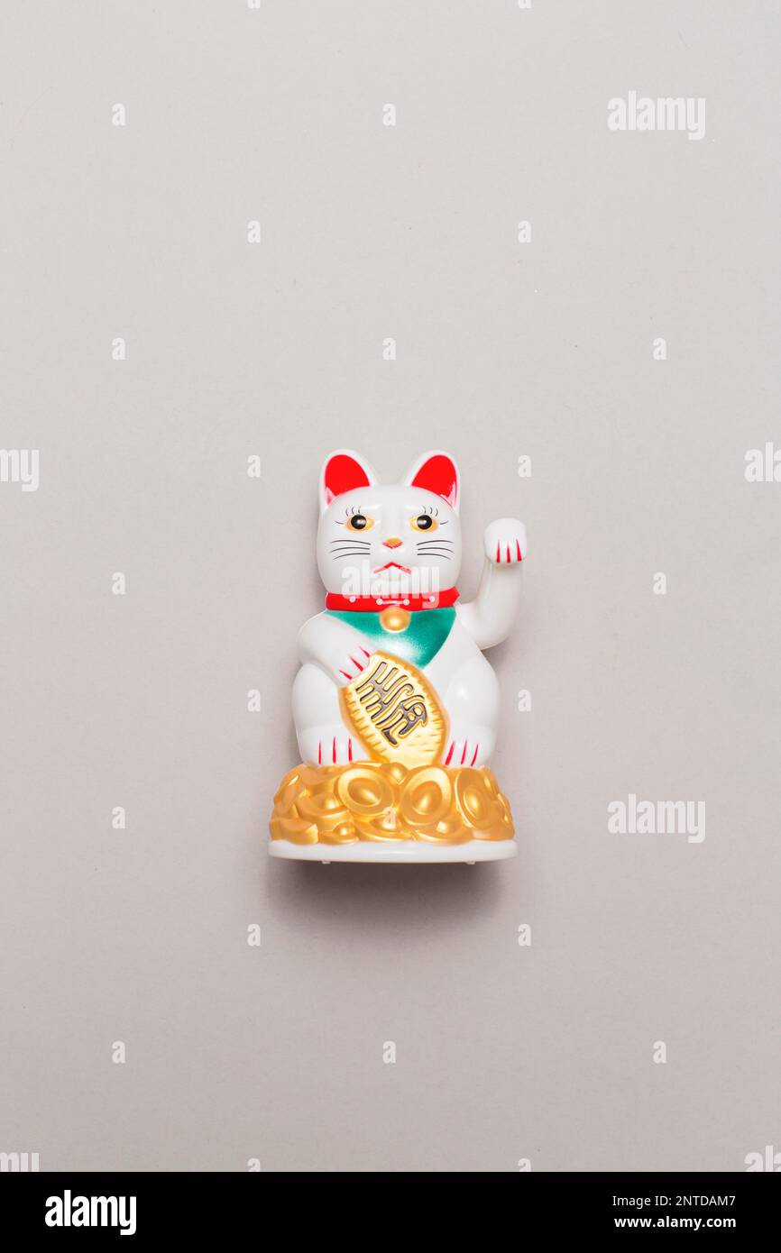 chinese lucky cat Stock Photo Alamy