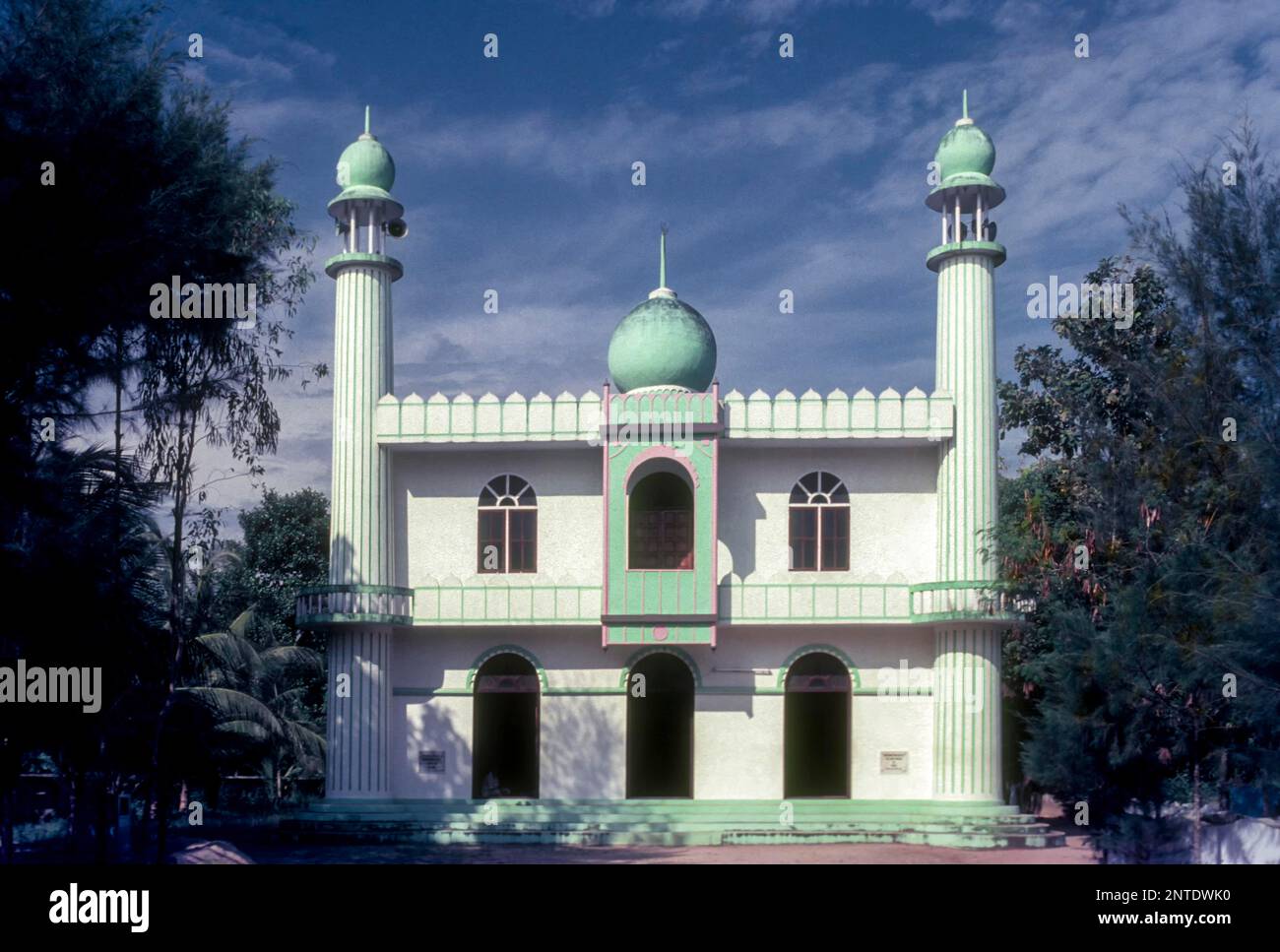 Cheraman Juma Masjid or Mosque in Kodungallur, Kerala, oldest Mosque in