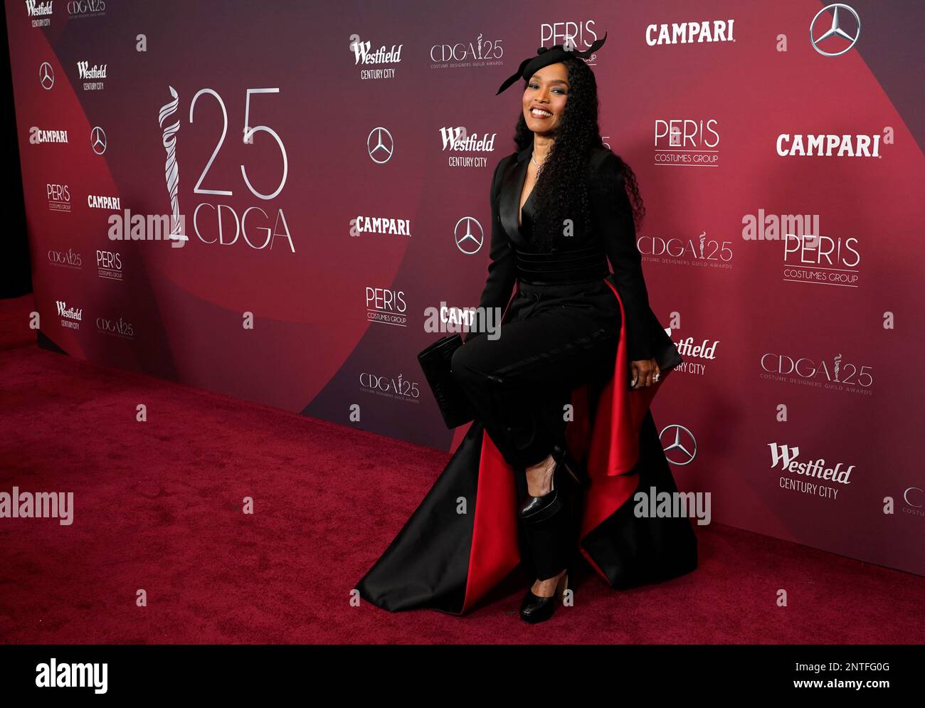 Spotlight Award honoree Angela Bassett poses at the 25th Costume