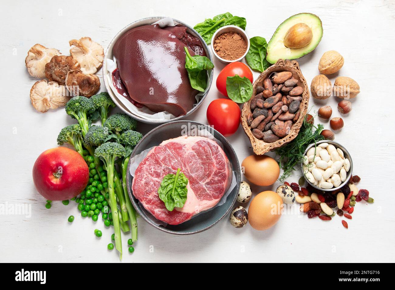 Food containing natural iron. Fe Liver, avocado, broccoli, spinach