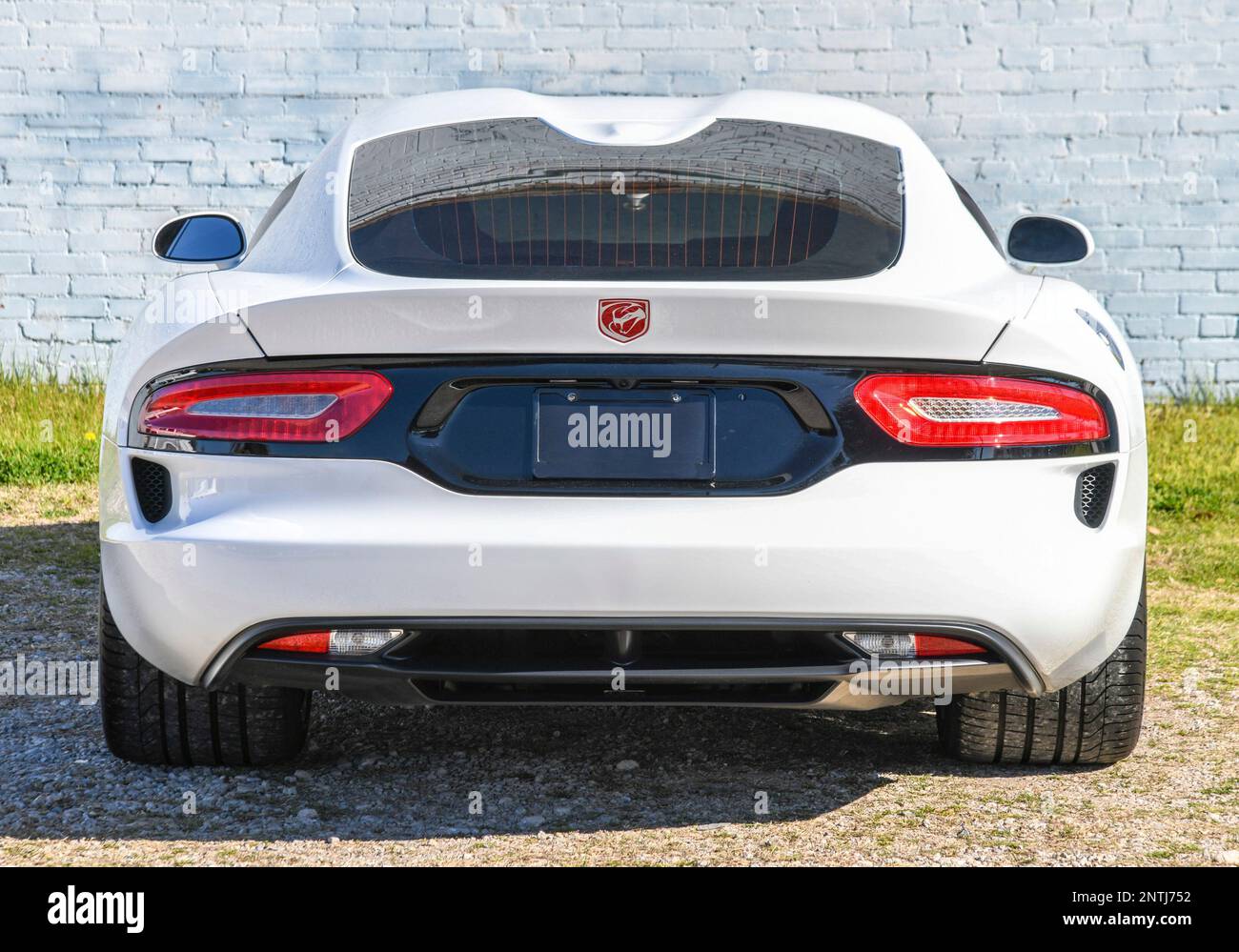 Full Hood and Mirror Kit | Dodge Viper GTS 2013 Full Hood and Mirror Kit | Dodge Viper GTS 2013