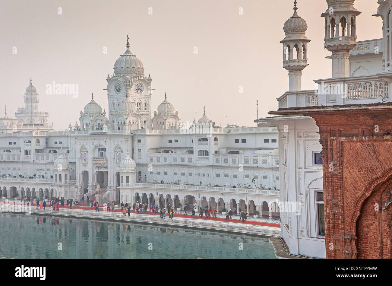 Amritsar golden temple aerial hi-res stock photography and images - Alamy