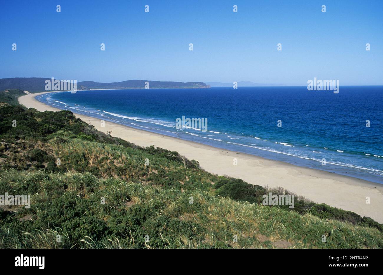 Australia, Tasmania, Bruny Island, Adventure bay between North and