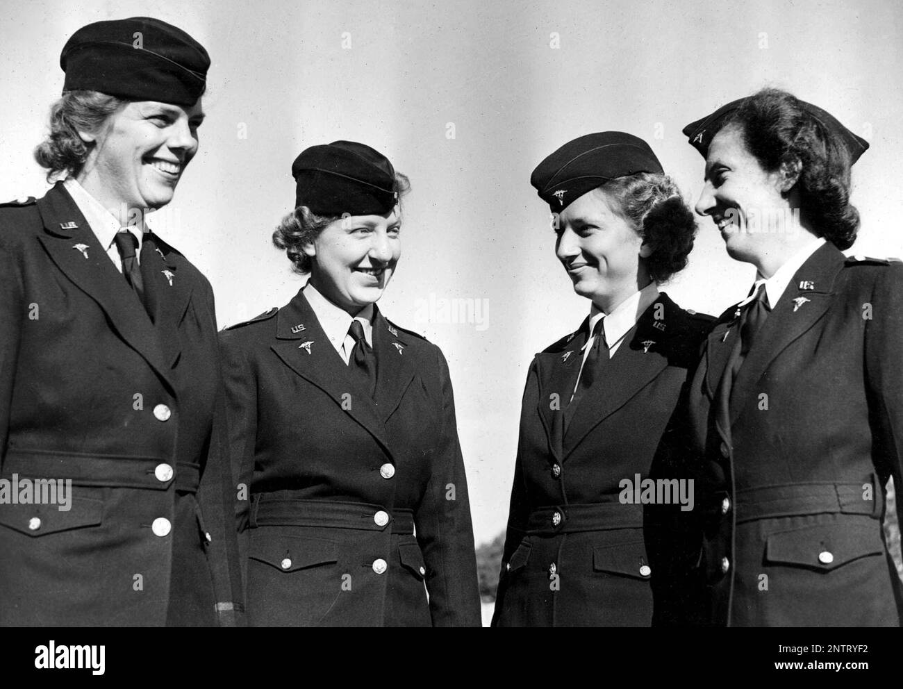 Army nurse corps hi-res stock photography and images - Alamy