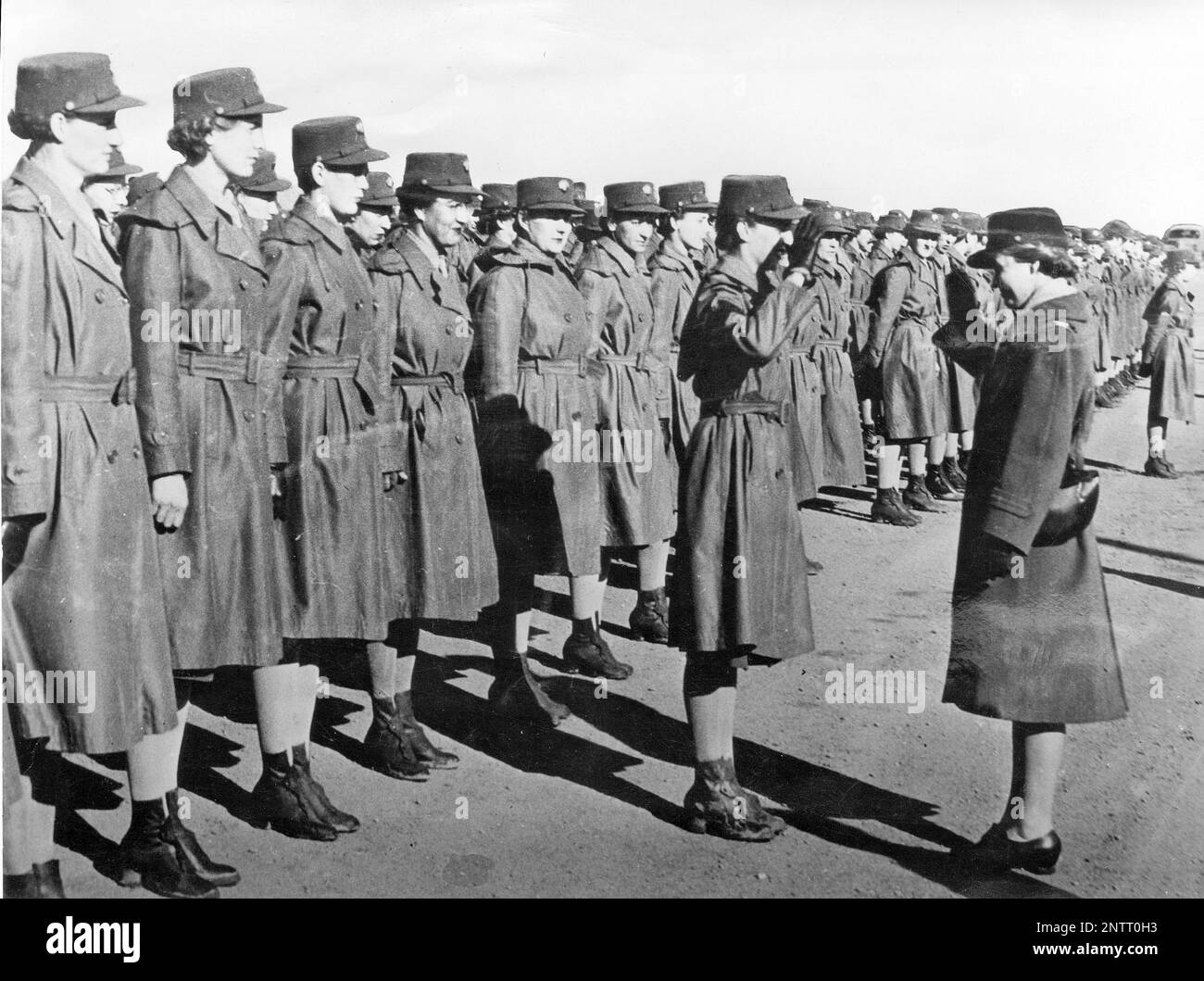 WW2 inspection Womens Army Corps USA Stock Photo