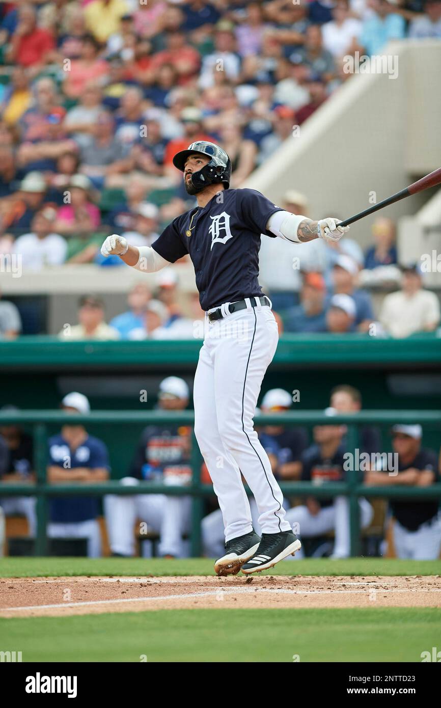 Detroit Tigers right fielder Nicholas Castellanos (9) hits a double